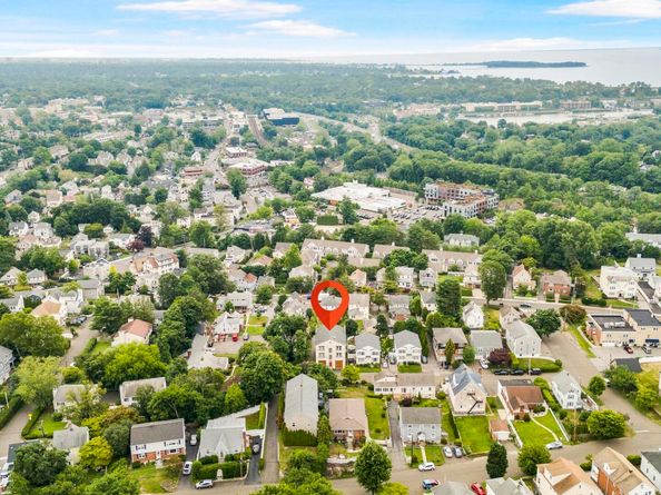 11 Columbus Avenue, Greenwich CT 06830