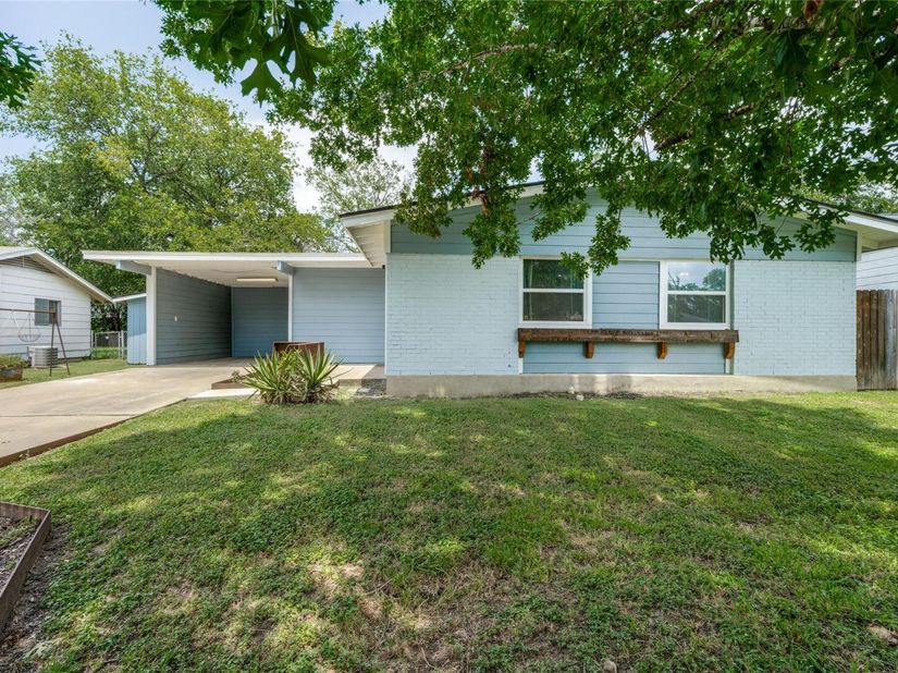 Undisclosed Address #3982948, Austin TX 78745