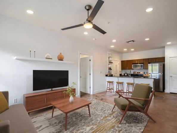 1807 Poquito ST 39, Austin TX 78702