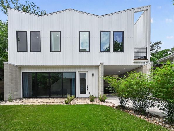 1206 Luna ST 2, Austin TX 78721