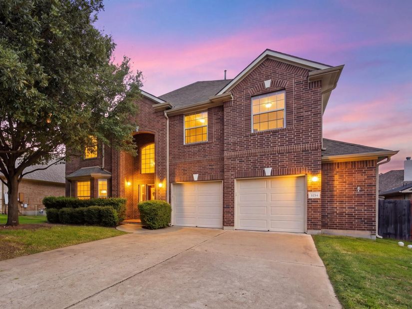 5105 Sendero Springs DR, Round Rock TX 78681