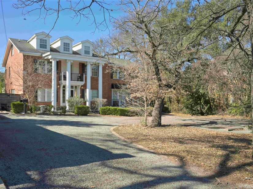 2413 Enfield RD, Austin TX 78703