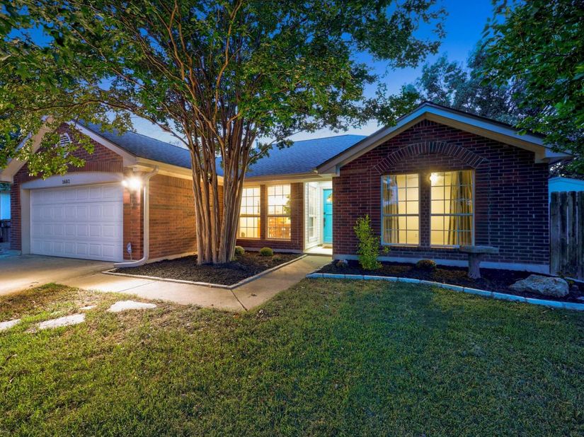 1602 Southwestern BLVD, Georgetown TX 78626