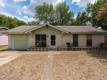 1021 Gardner RD