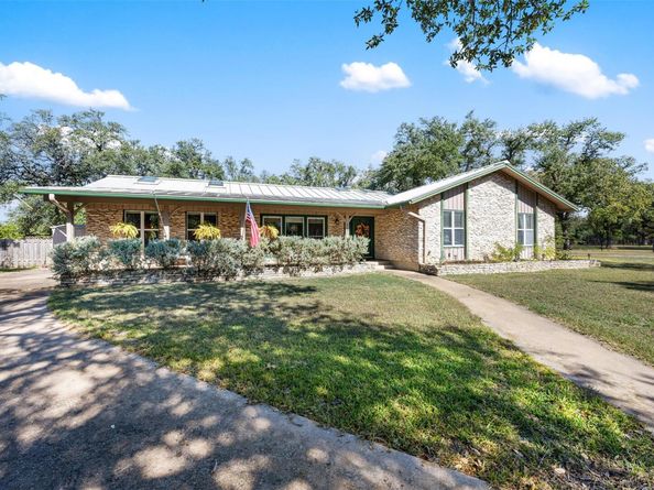 1109 Cedar Park DR, Cedar Park TX 78613