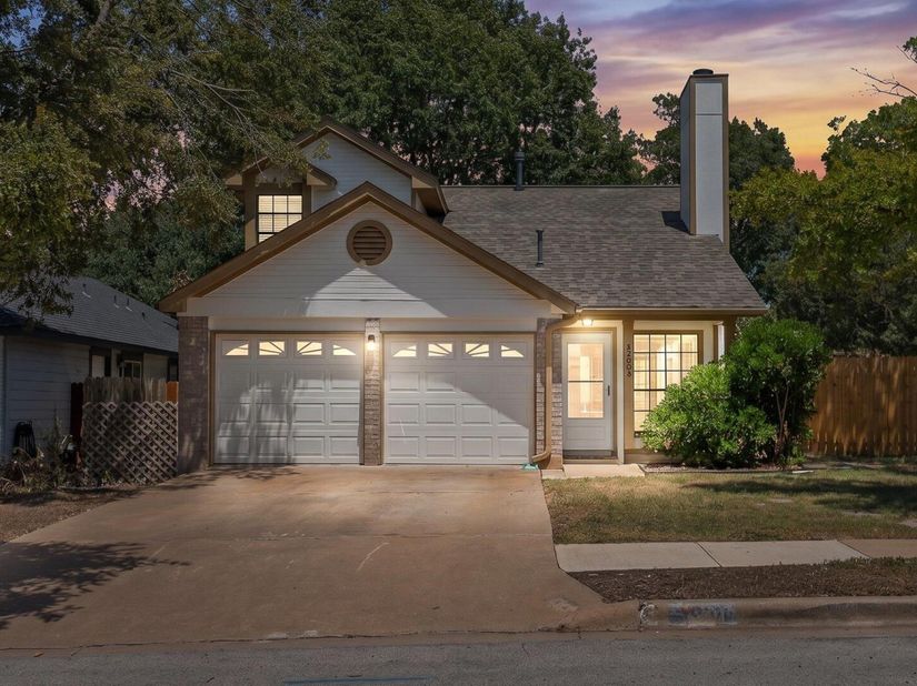 2300 Dowd LN, Austin TX 78728