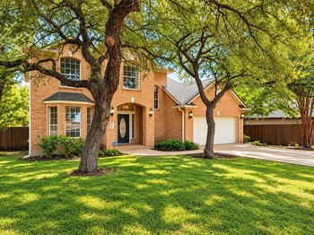 5709 Tahoma PL