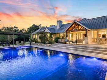 601 Crystal Creek DR