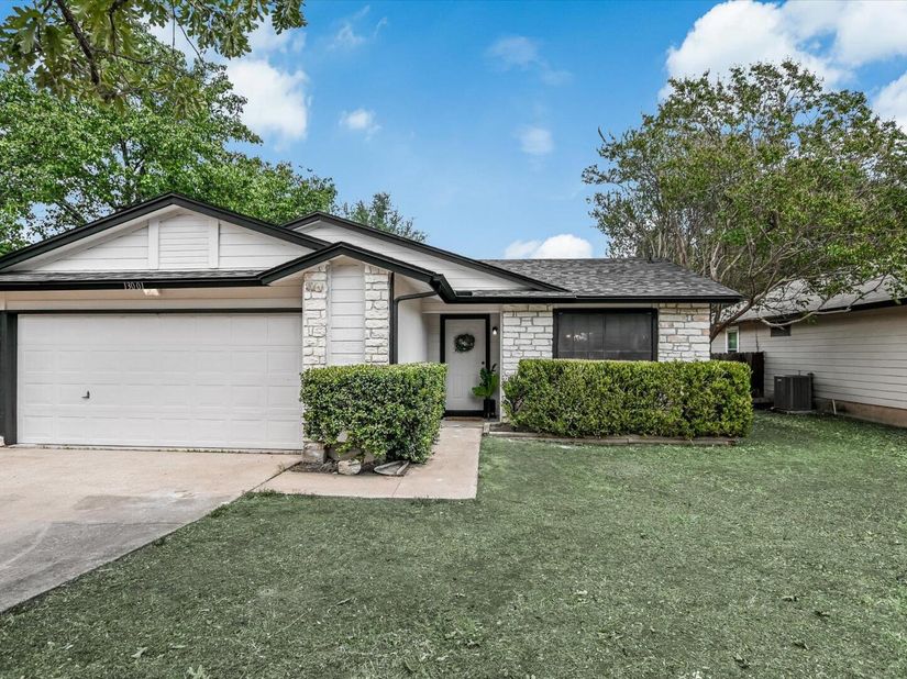 13001 Garfield LN, Austin TX 78727