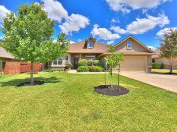 30617 Chi Chi DR