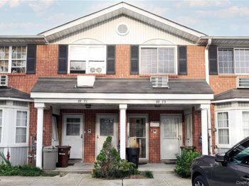 82-73 Country Pointe Circle