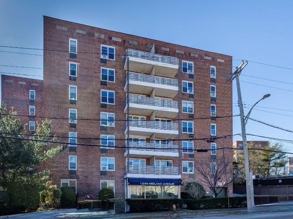 1296 Midland Avenue B2, Yonkers NY 10704