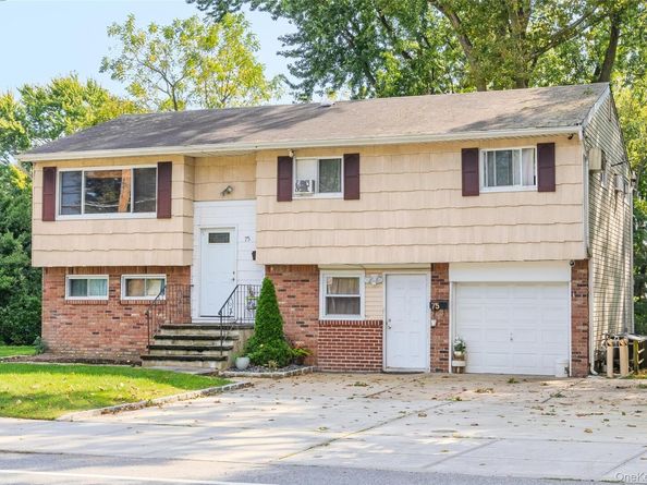 75 Oak Street, Amityville NY 11701