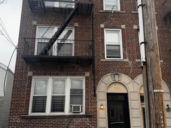 78-11 73rd Place, Glendale NY 11385