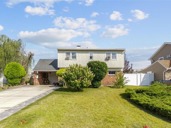 35 Lowland Road, Levittown NY 11756
