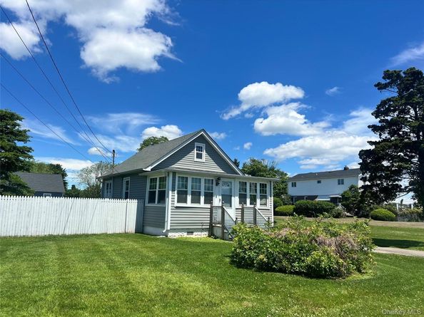 3 Quail Road N, Mastic Beach NY 11951