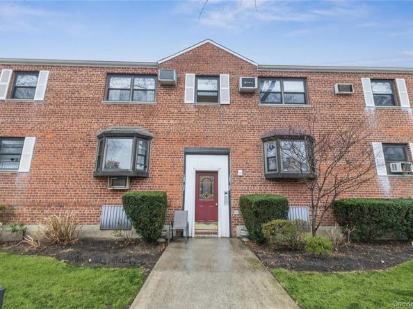 155-30 86th Street 30, Howard Beach NY 11414