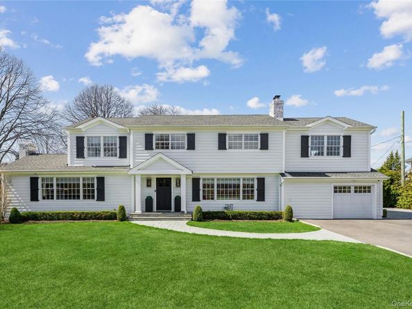 194 Whitehall Boulevard, Garden City NY 11530