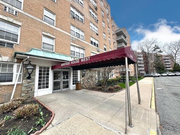 84-29 153rd Avenue 6N, Howard Beach NY 11414