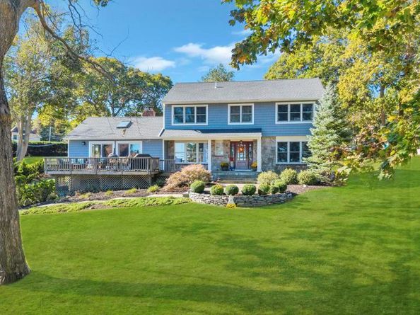 39 Bevin Road, Northport NY 11768