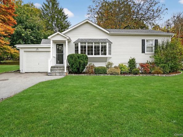 1936 Longvue Street, Yorktown Heights NY 10598