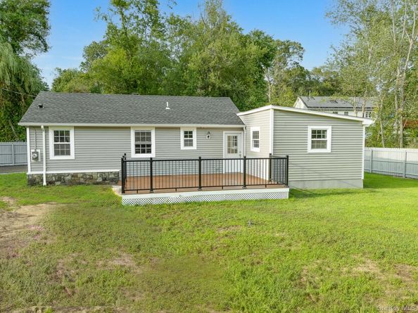 3167 Lincoln Drive, Mohegan Lake NY 10547