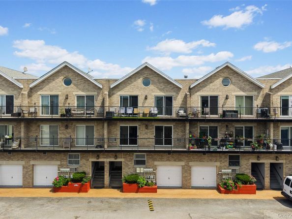 10 Pennyfield Ave Avenue 5C, Bronx NY 10465