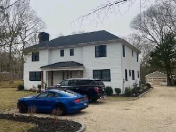 67 Squiretown Road, Hampton Bays NY 11946