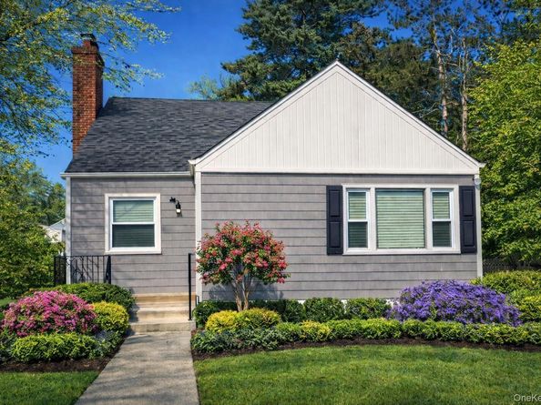 321 Oakford Street, West Hempstead NY 11552