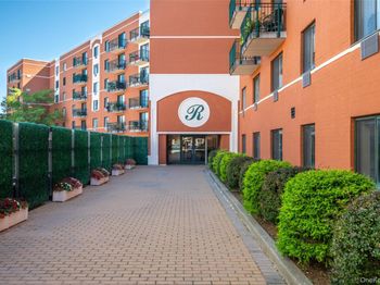 123 Mamaroneck Avenue