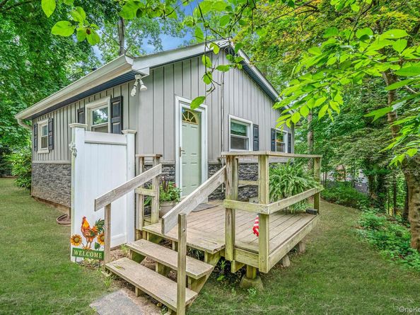 7 1st Street, Nesconset NY 11767