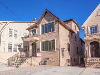 7-15 College Place