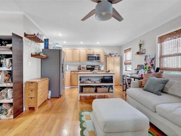 65 W Broadway 10A, Long Beach NY 11561