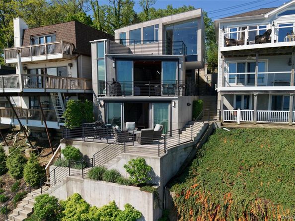 75-34 West Shore Road 34, Port Washington NY 11050