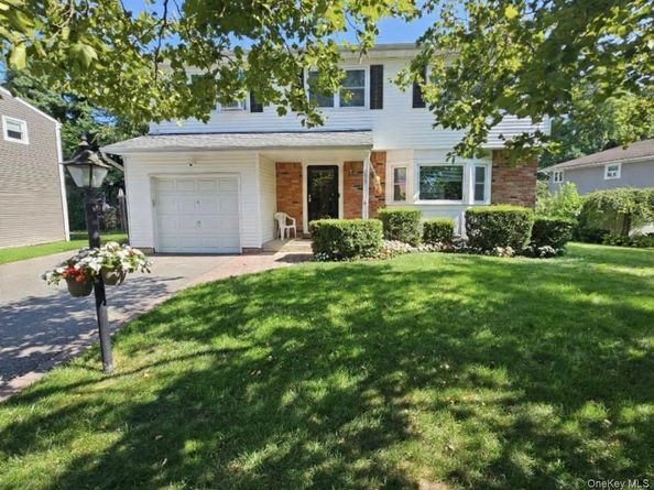 225 Bellerose Avenue, East Northport NY 11731