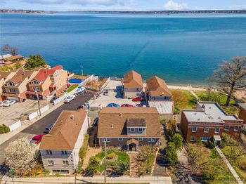 258A Longstreet Avenue