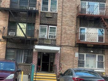 8915 170th Street