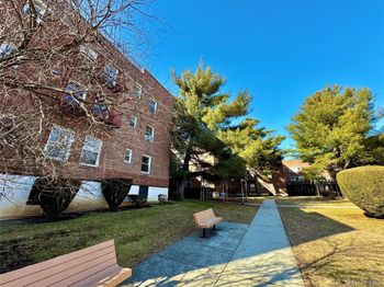 138-29 Jewel Ave