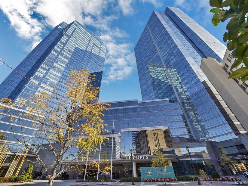 1 Renaissance Square 19BC, White Plains NY 10601