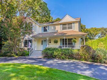 7 Holly Lane