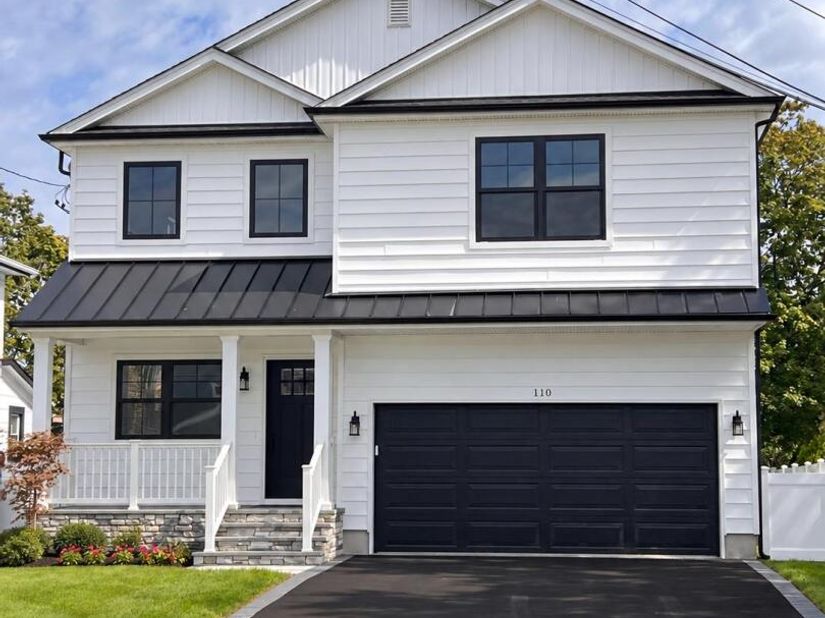 110 Stella Court, Lynbrook NY 11563