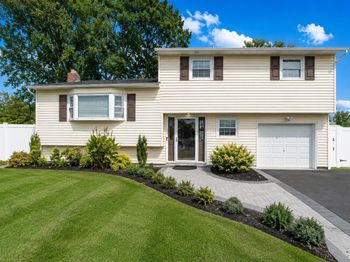 37 Holiday Park Drive