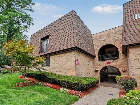 352 Central Park Avenue D11, Scarsdale NY 10583