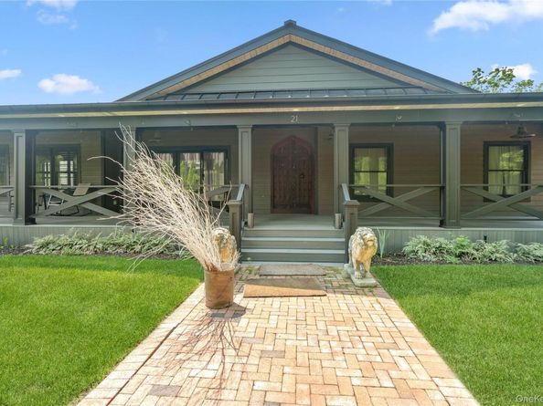 21 Princess, Oakdale NY 11769