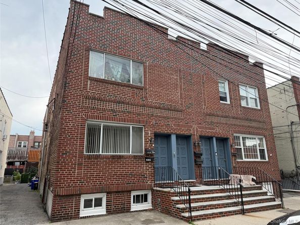 29-27 200th Street, Bayside NY 11360
