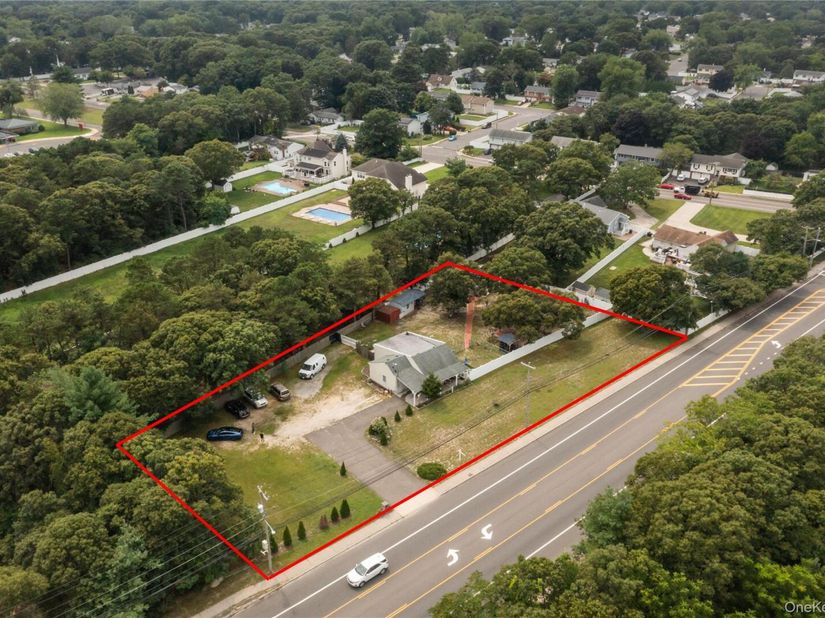 350 Hawkins Road, Centereach NY 11720