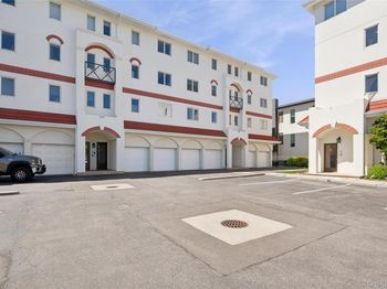 452 Oceanfront