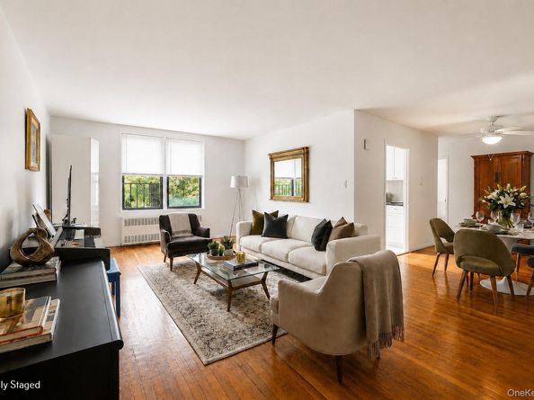 488 Ocean Parkway 3B, Brooklyn NY 11218