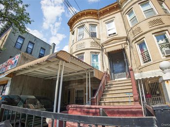 243 Crescent