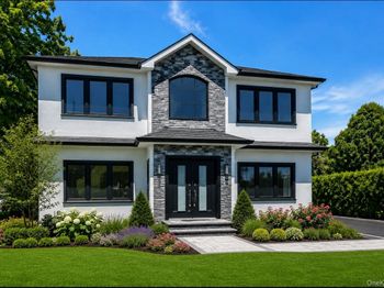 118 W Cherry Street